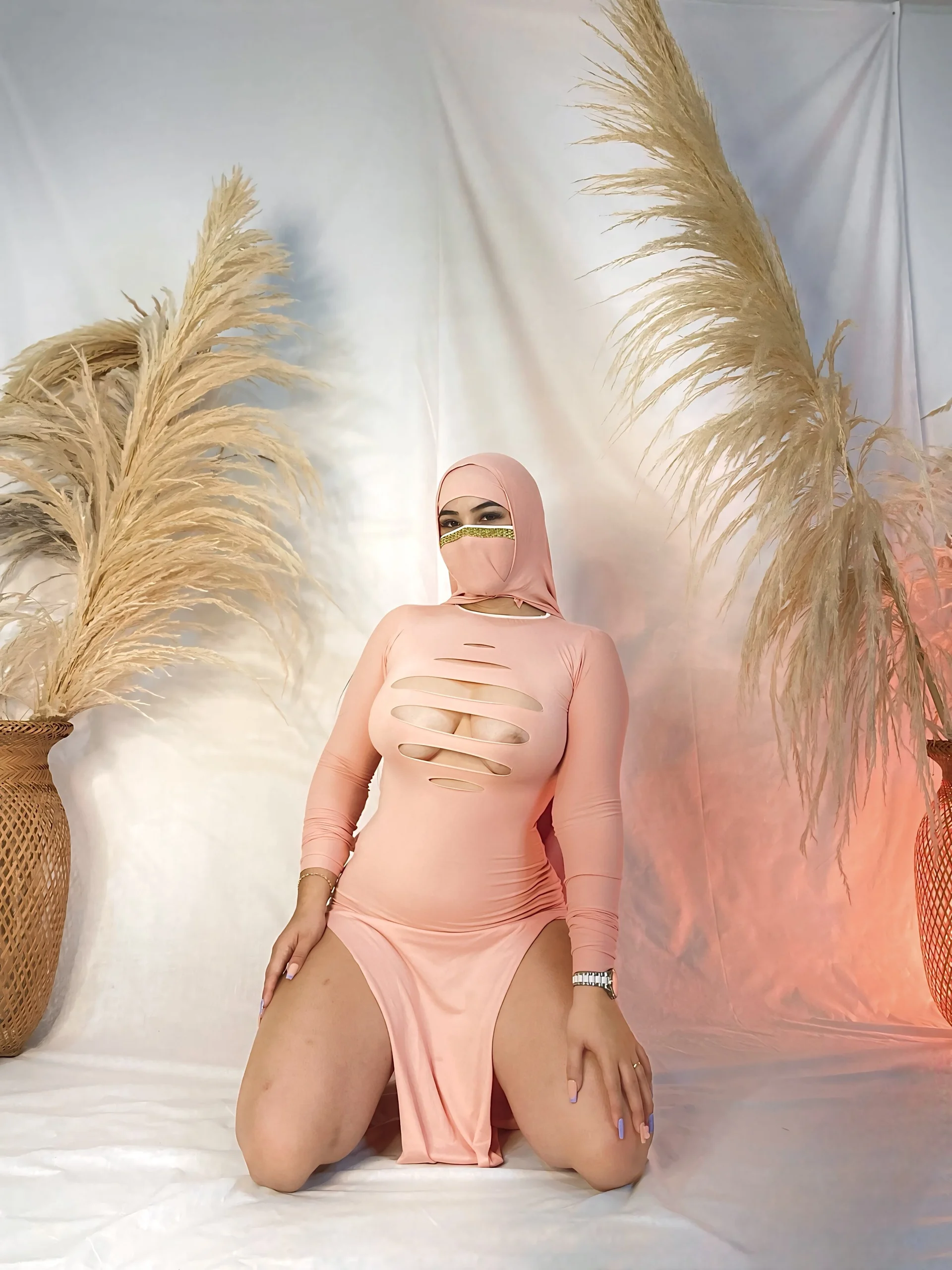 XXX Porn Photo of Nude Tahiraa_ 1