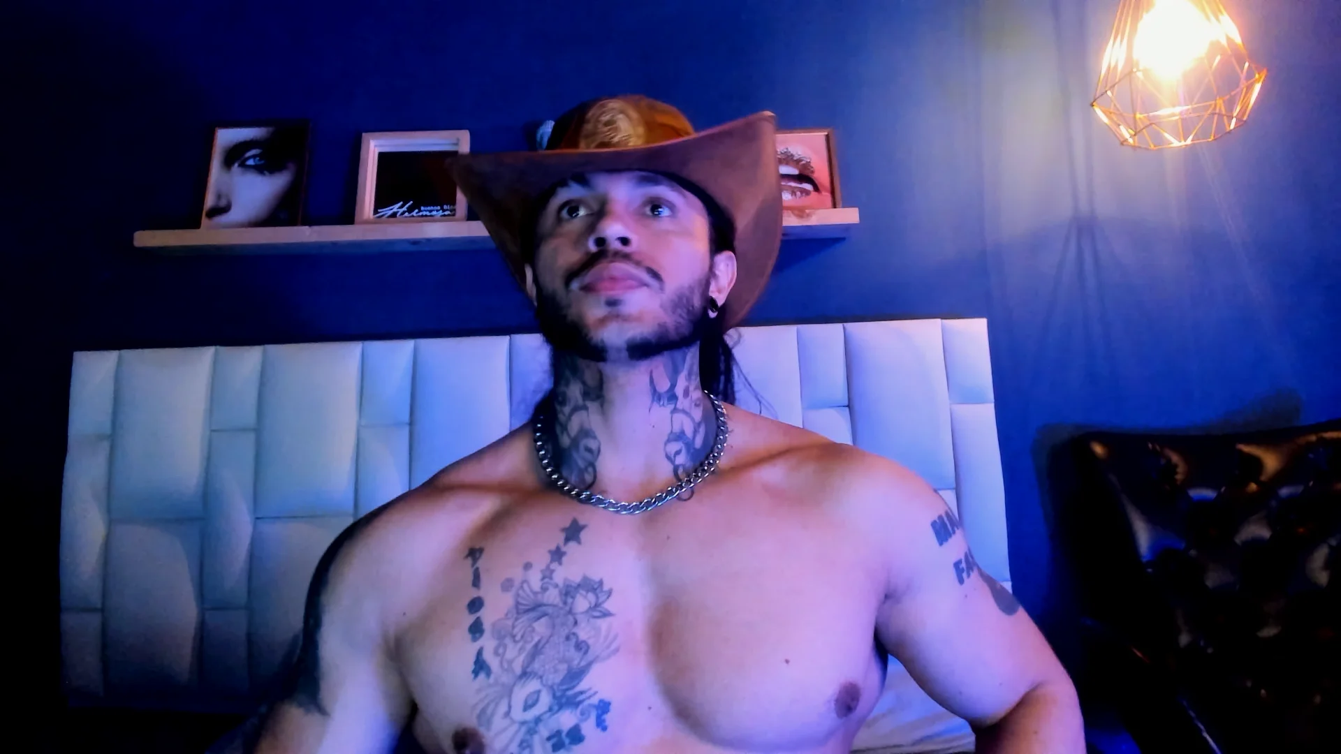 XXX Porn Photo of Nude Van_Velckan 18