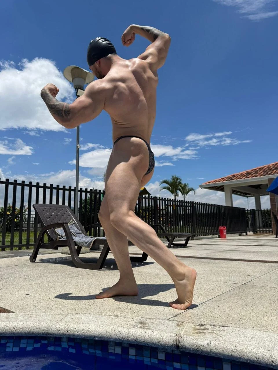 XXX Porn Photo of Nude Maximus_dimou 5
