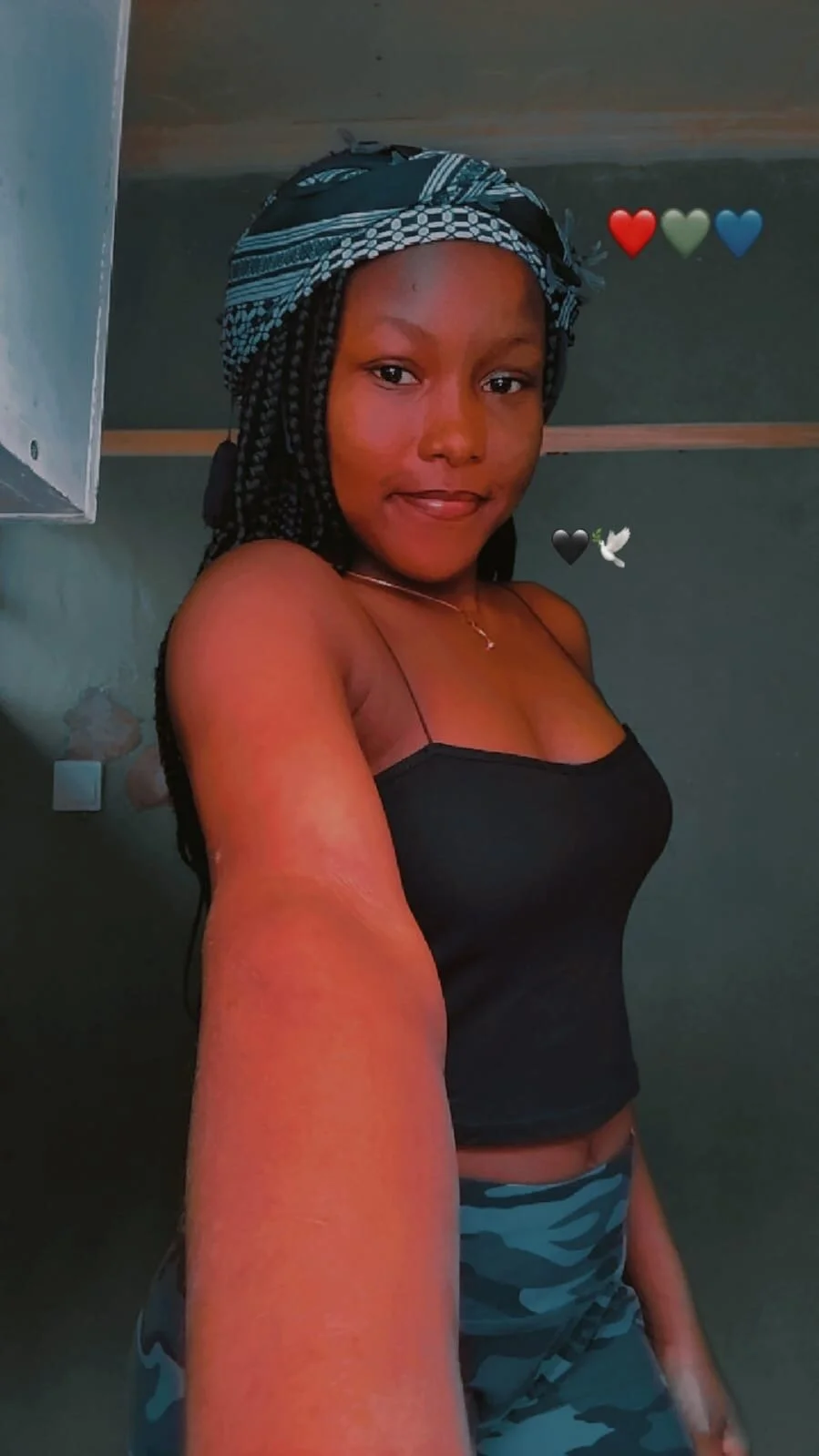 XXX Porn Photo of Nude CurvyBody22 2