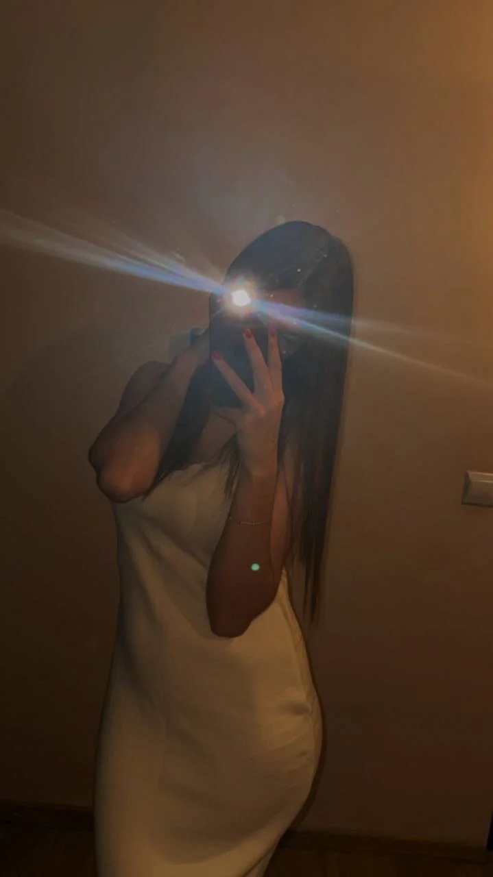 XXX Porn Photo of Nude Ann_Wood 5