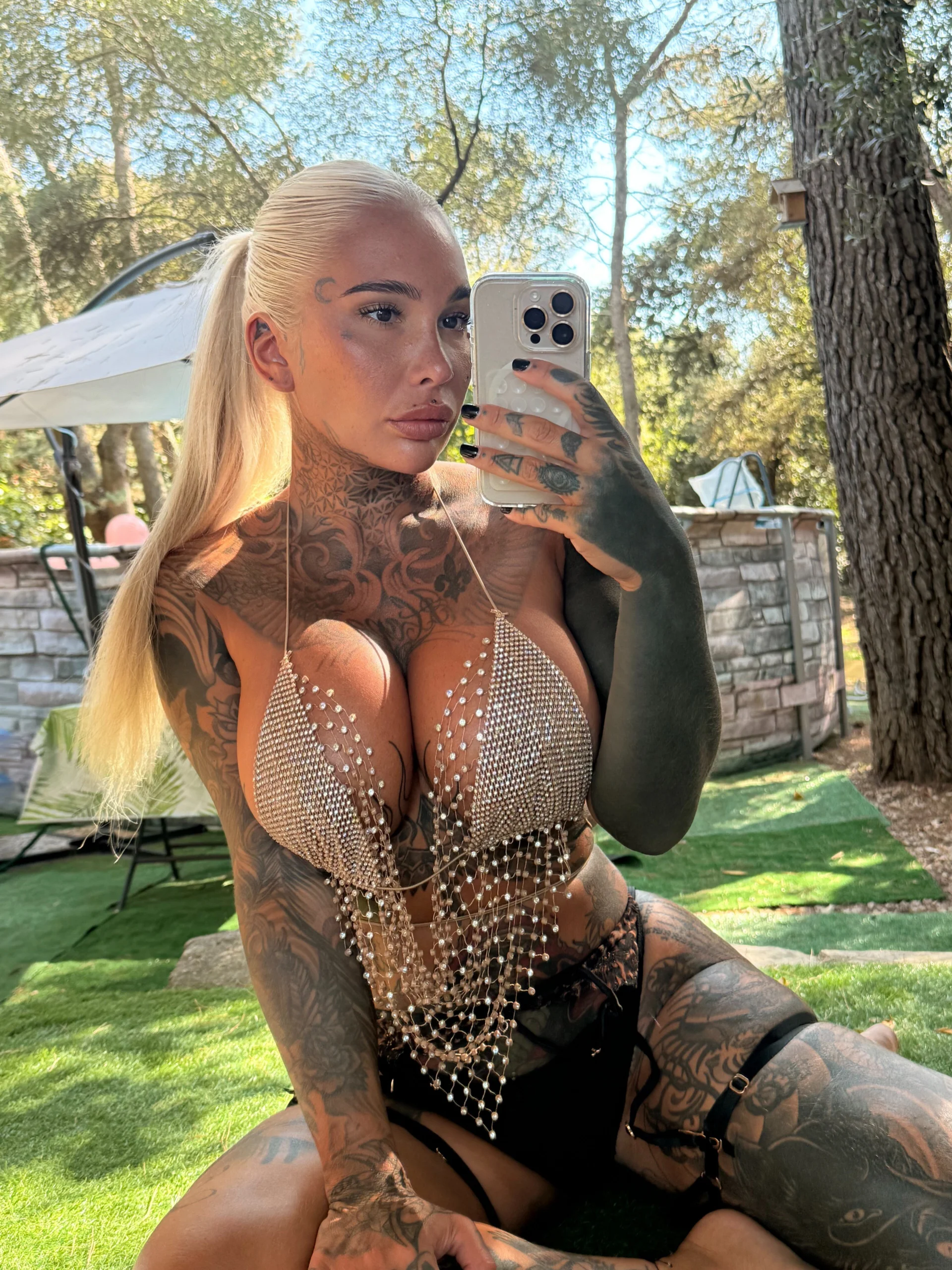 XXX Porn Photo of Nude AvaAngelxxitsme 2