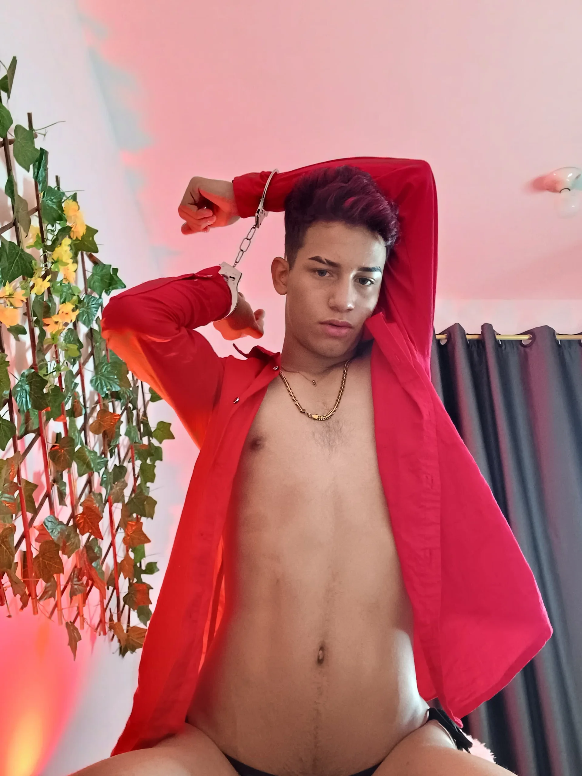 XXX Porn Photo of Nude jhoss_19 12