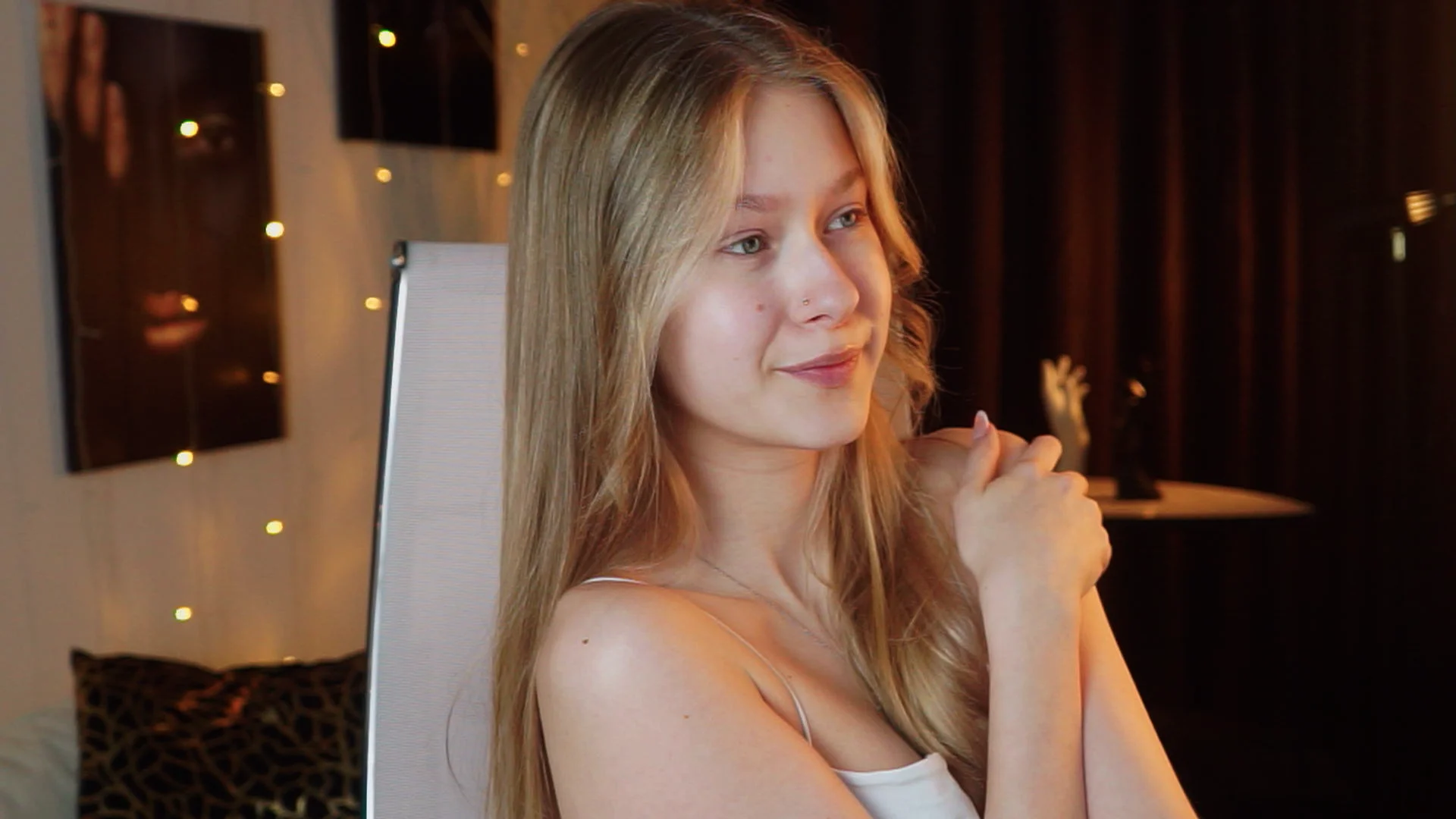 XXX Porn Photo of Nude EveMundie 15