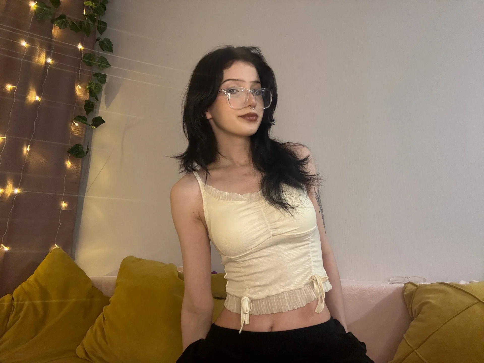 XXX Porn Photo of Nude silverflower__ 18