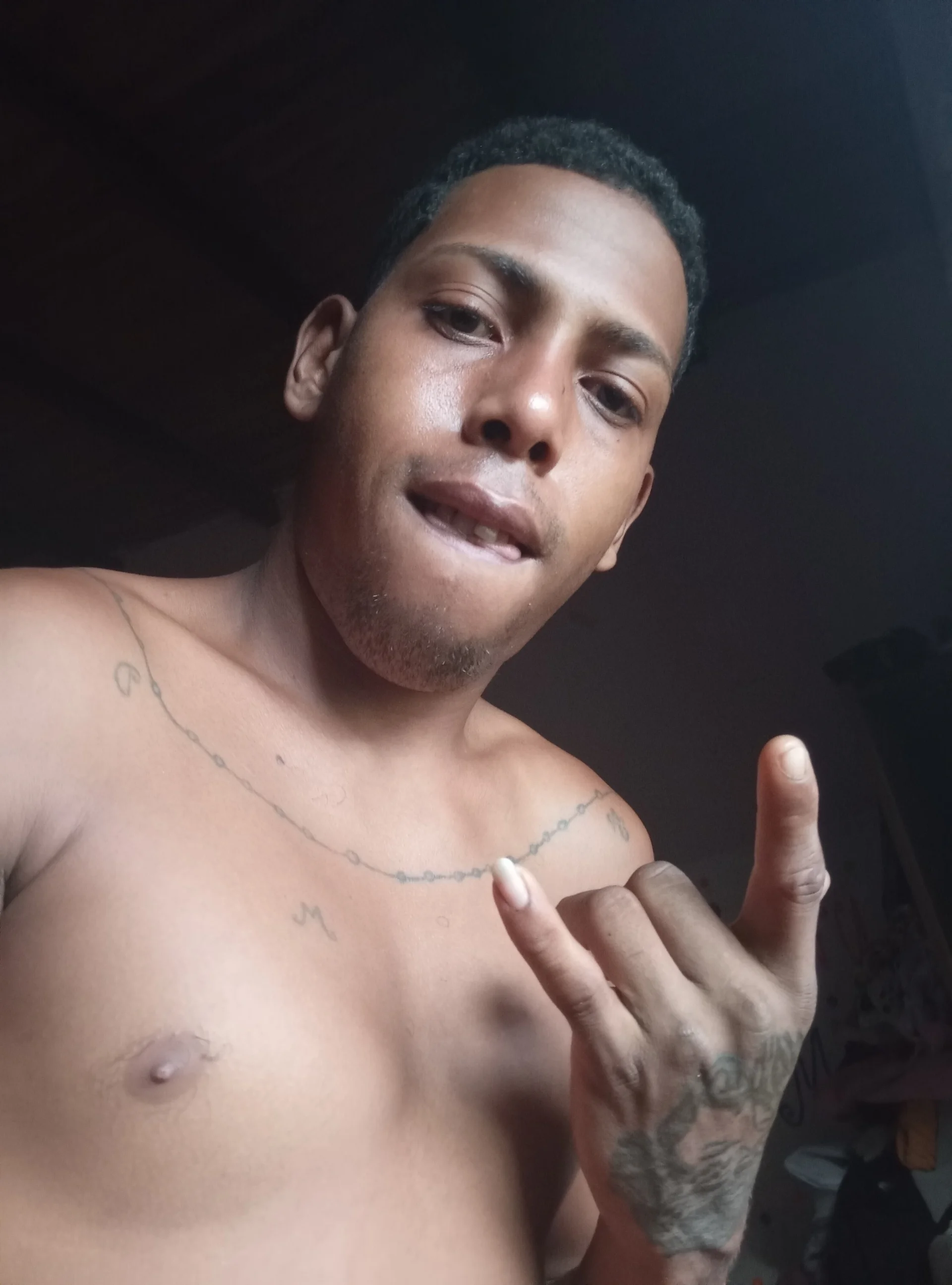 XXX Porn Photo of Nude Edinson_23CM 4