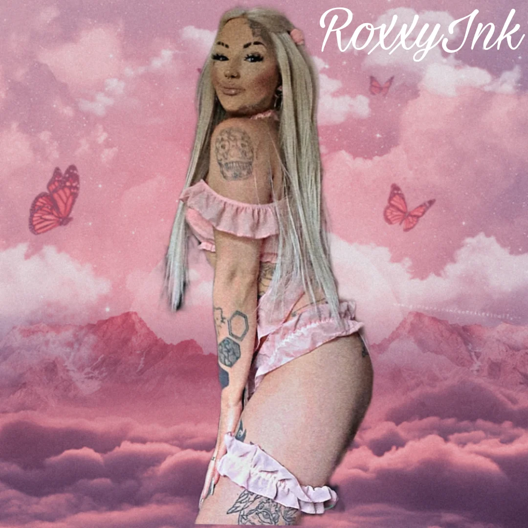 XXX Porn Photo of Nude RoxxyInk 75