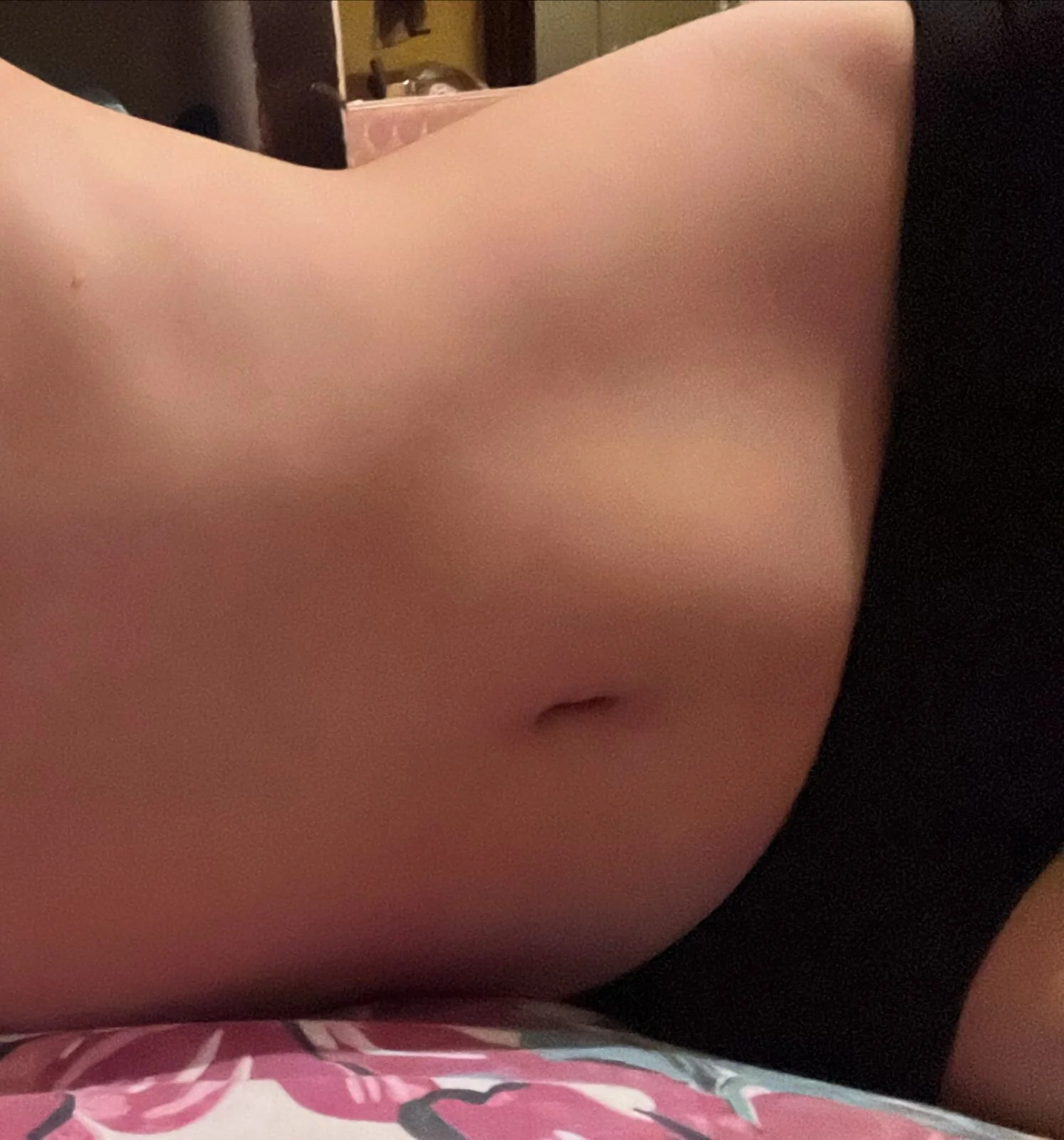 HornyMia11