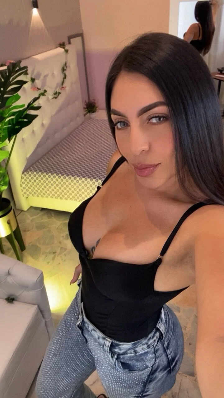 XXX Porn Photo of Nude yourmagic_venus 18