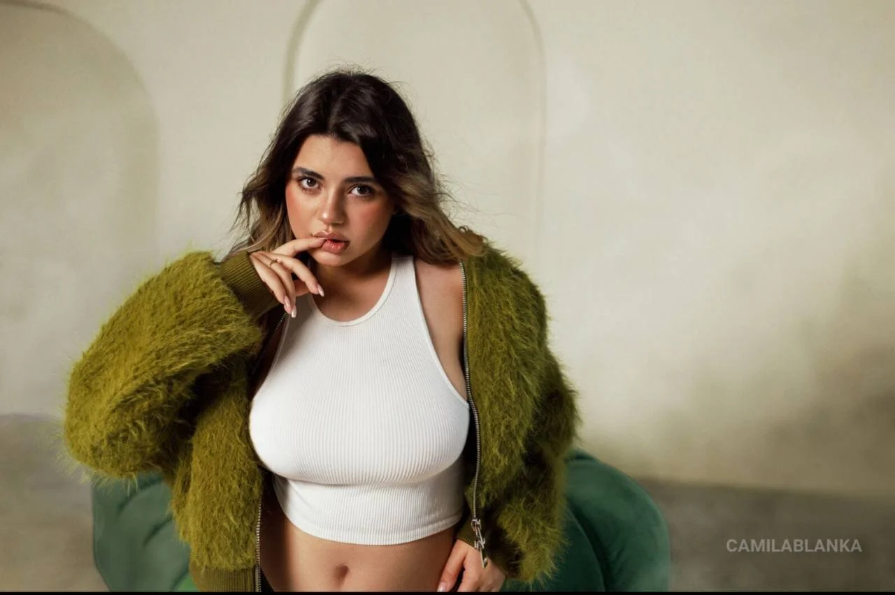 XXX Porn Photo of Nude Luna_Kira 5