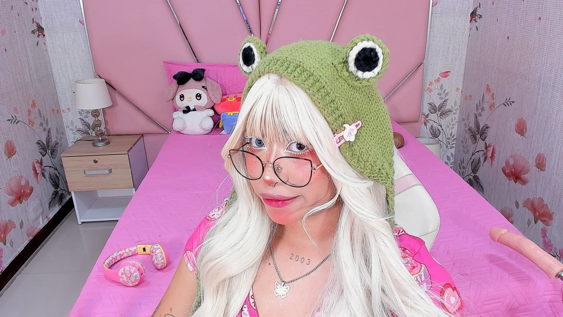 XXX Porn Photo of Nude SafiroAgataaa 15