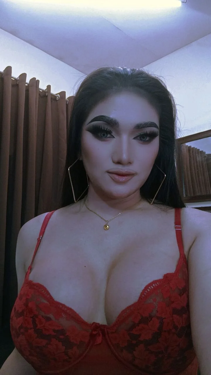 XXX Porn Photo of Nude AluraXJhanson 33