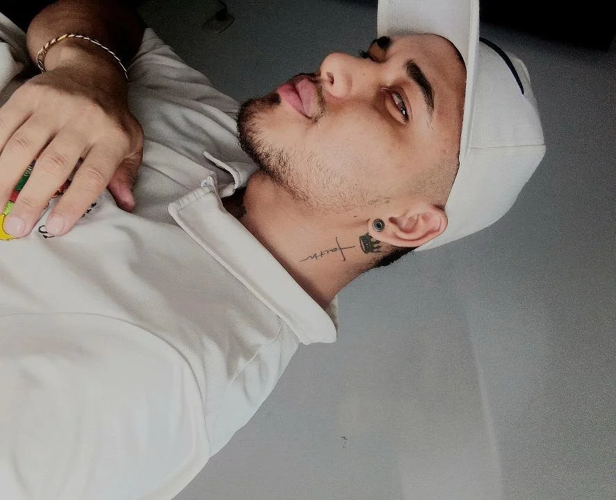 XXX Porn Photo of Nude evan_hardy 16