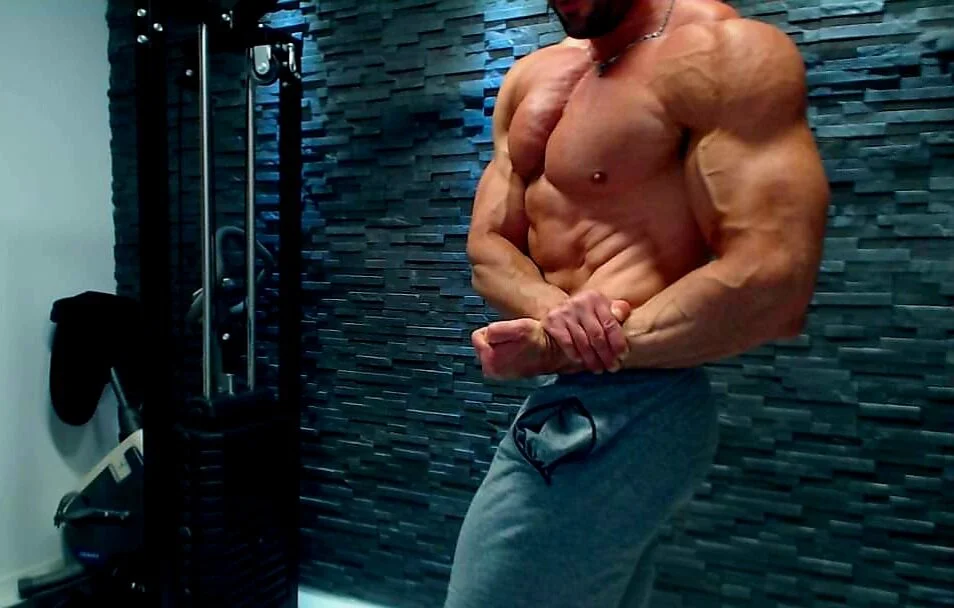 XXX Porn Photo of Nude David_Big_Daddy 1