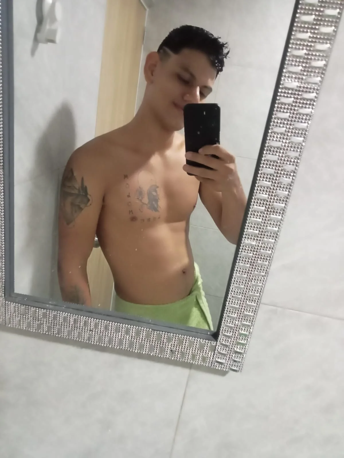XXX Porn Photo of Nude jose_wol 3