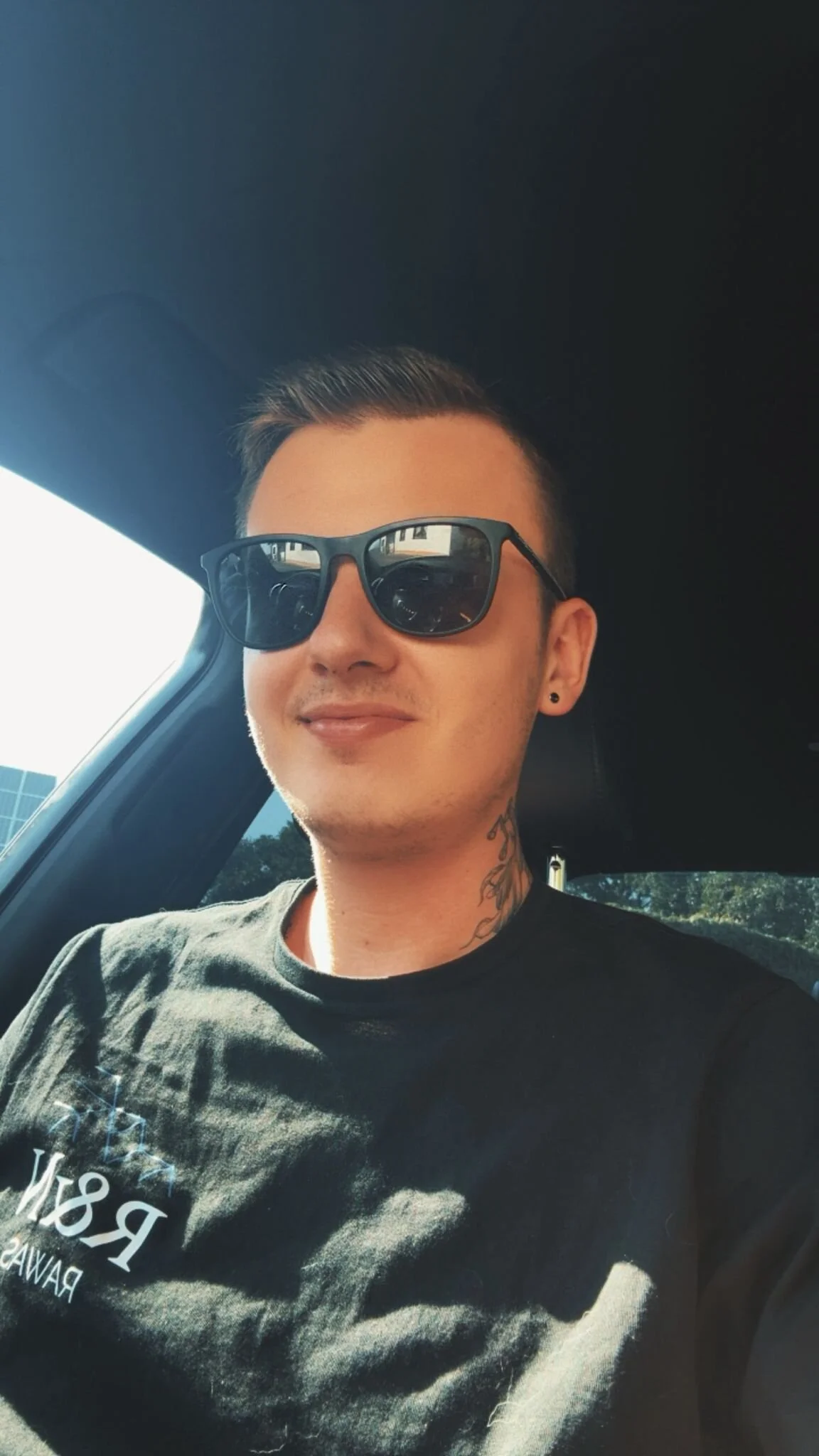 XXX Porn Photo of Nude Luke__00 4