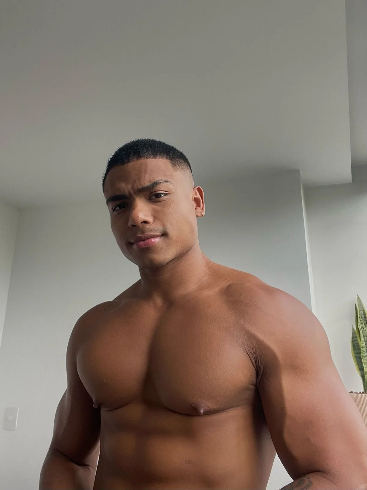 XXX Porn Photo of Nude XavierColeman 4