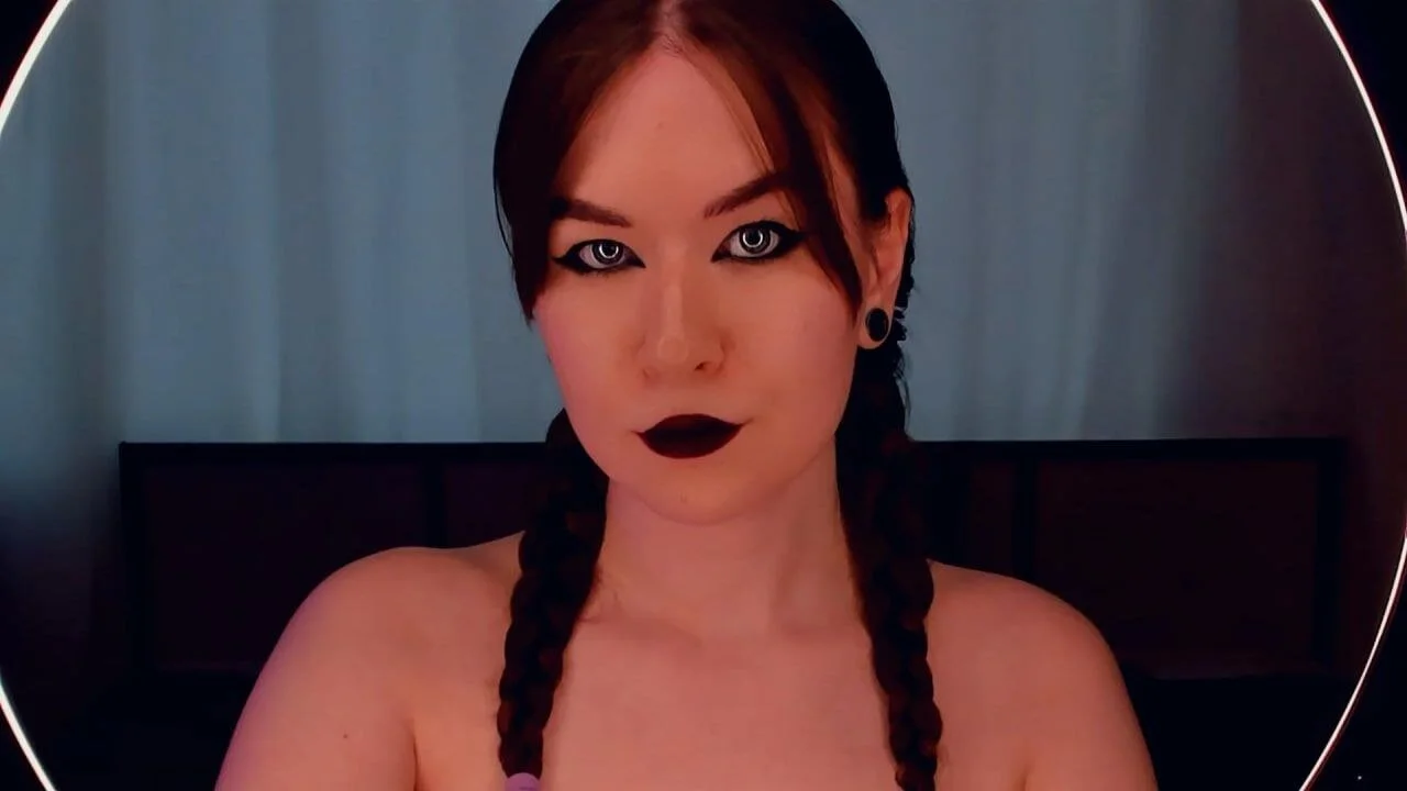 XXX Porn Photo of Nude MyNameIsLilith 13
