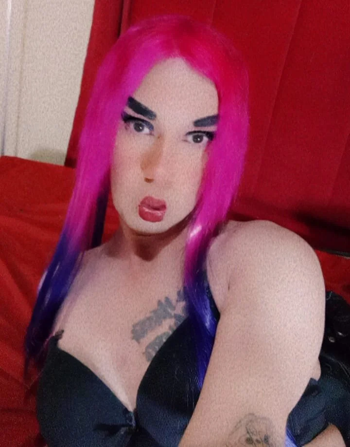 XXX Porn Photo of Nude blondehot5v 5