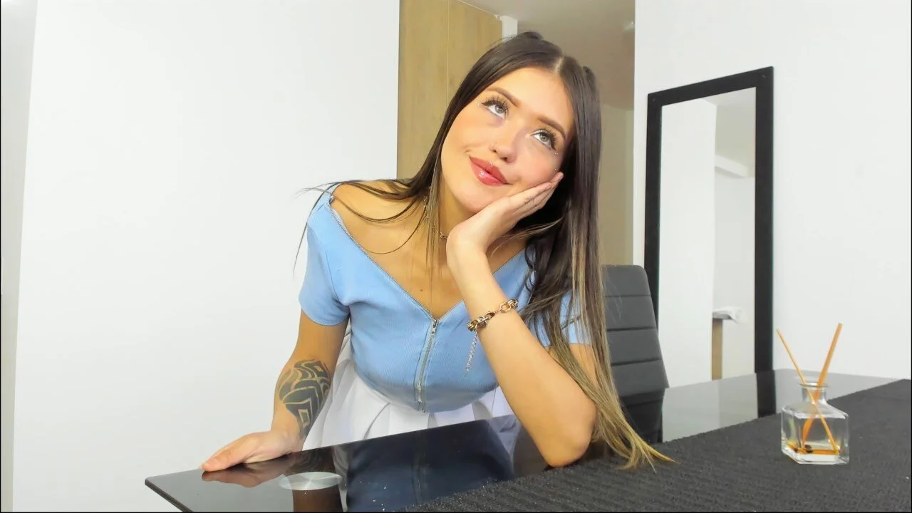 XXX Porn Photo of Nude IIVY_KUSH 2