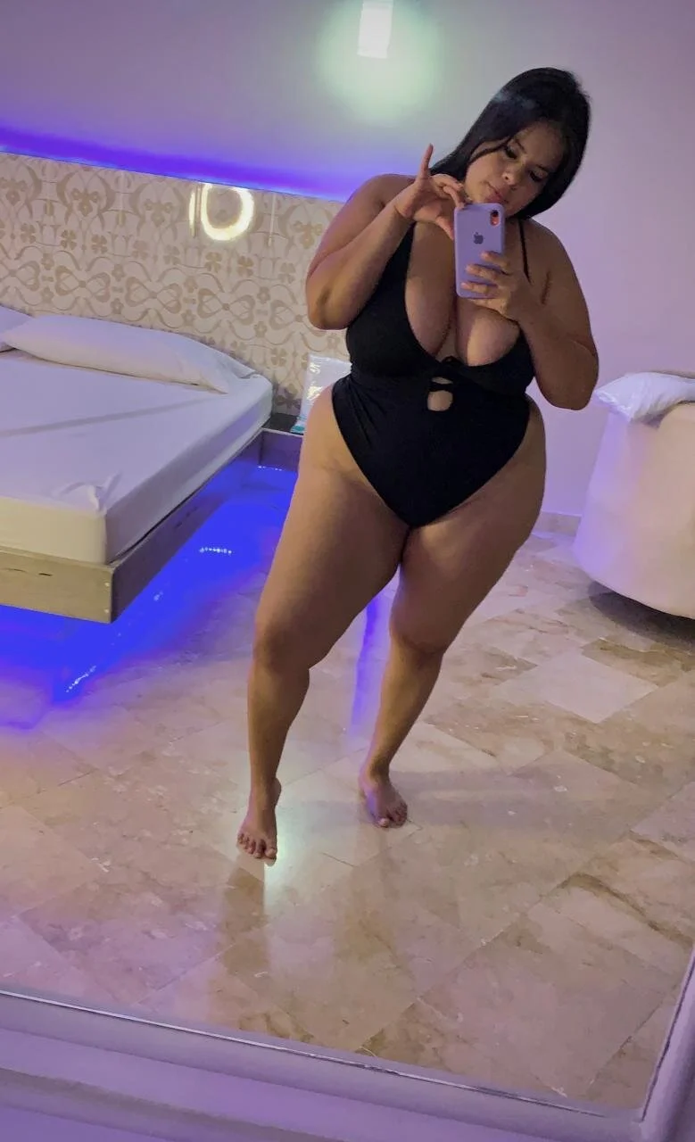 XXX Porn Photo of Nude twocurvylatins 1
