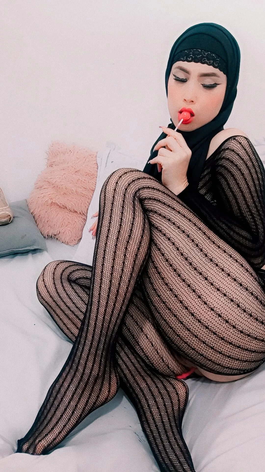 XXX Porn Photo of Nude jamila_zair 108