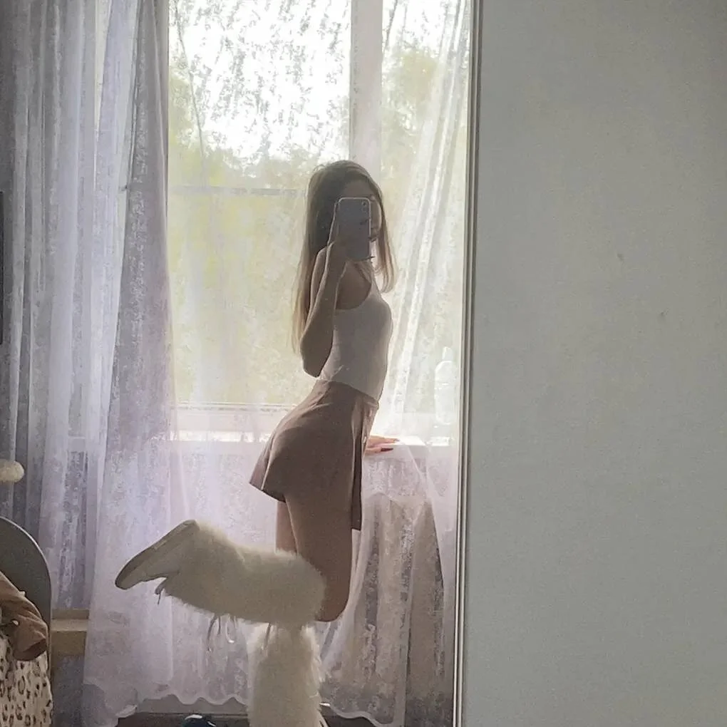 XXX Porn Photo of Nude Nicole_Brownie 7