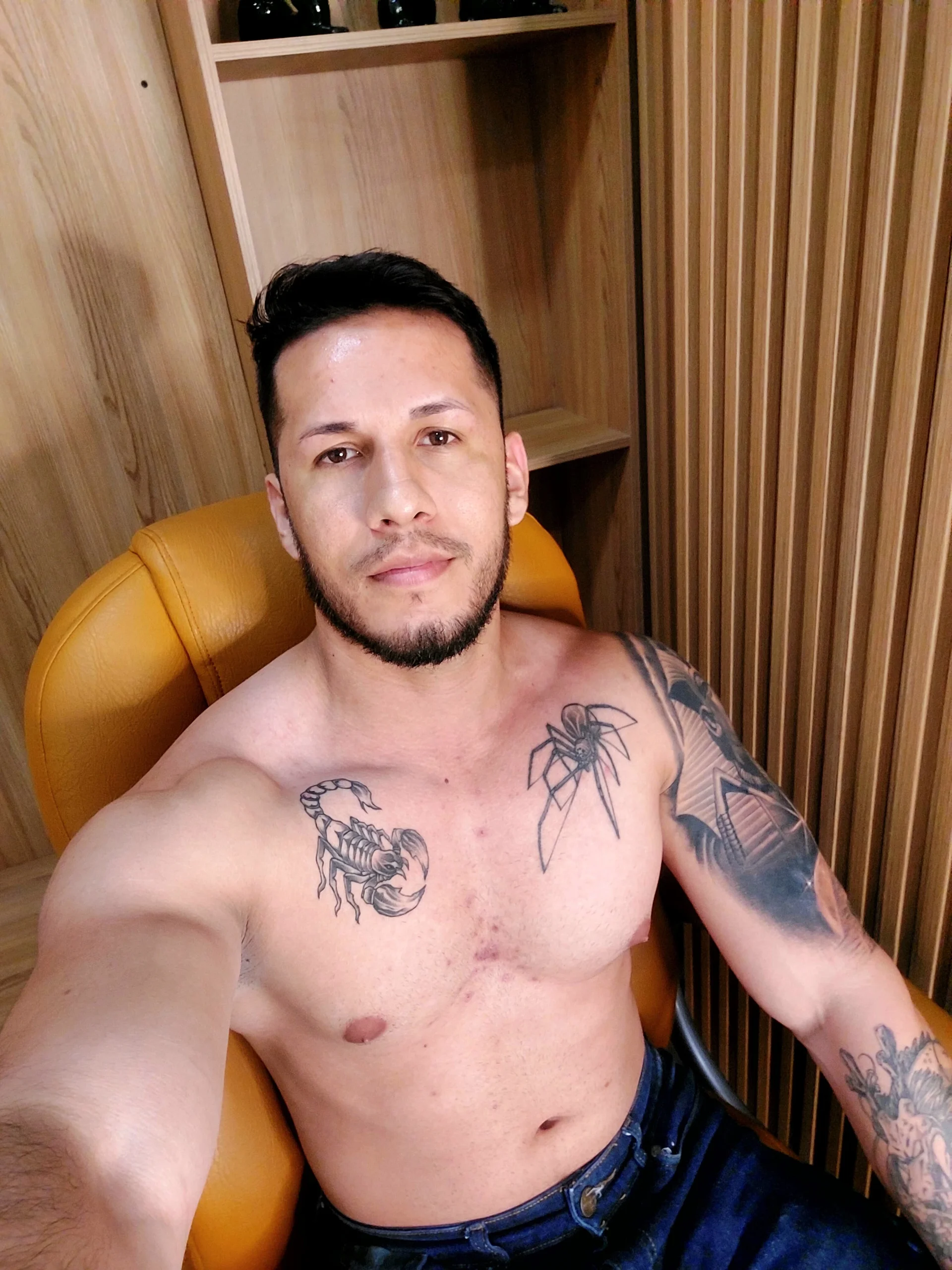 XXX Porn Photo of Nude George_Diesell 7