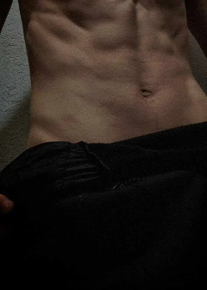 XXX Porn Photo of Nude manuelsixnine01 9