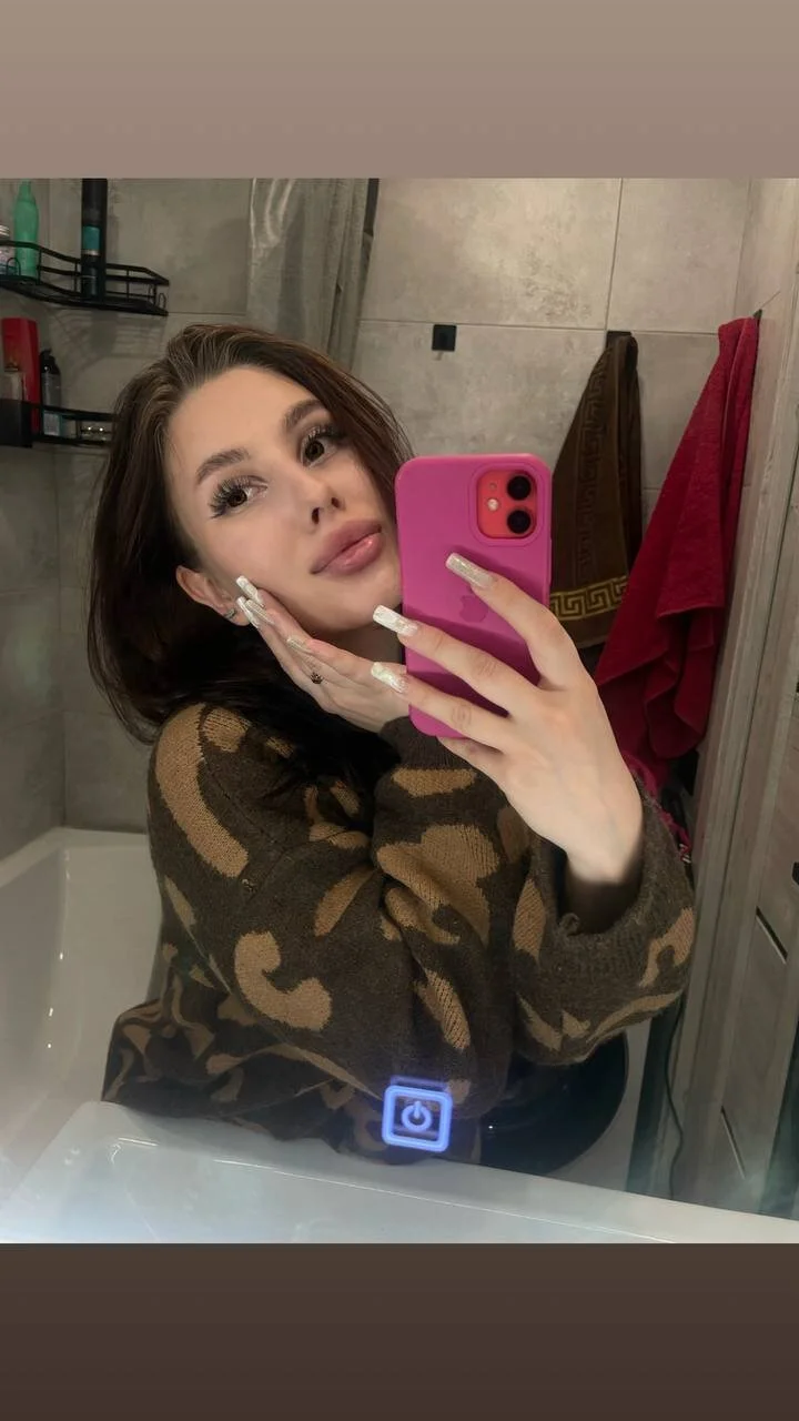 XXX Porn Photo of Nude Lili_Weiss 5