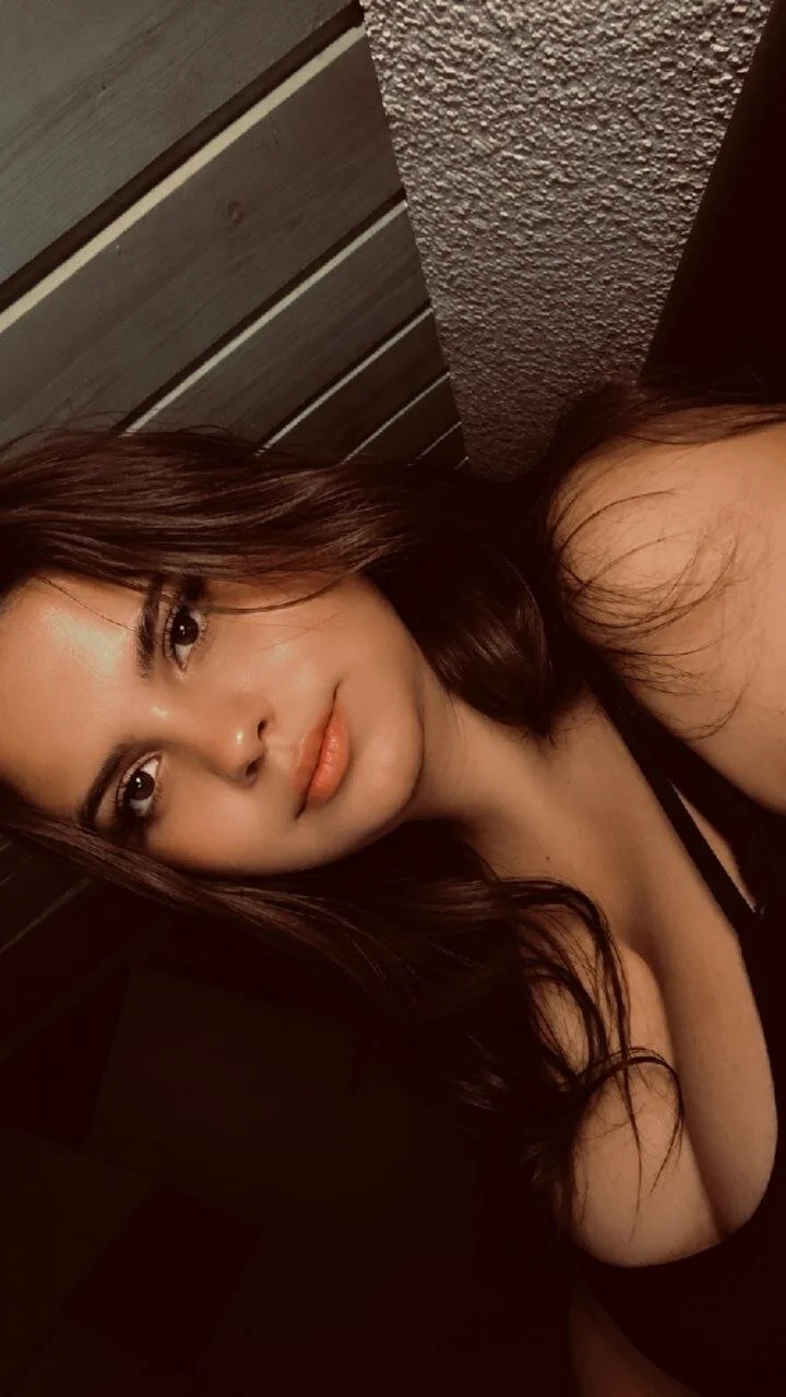 XXX Porn Photo of Nude EmmieJung 1