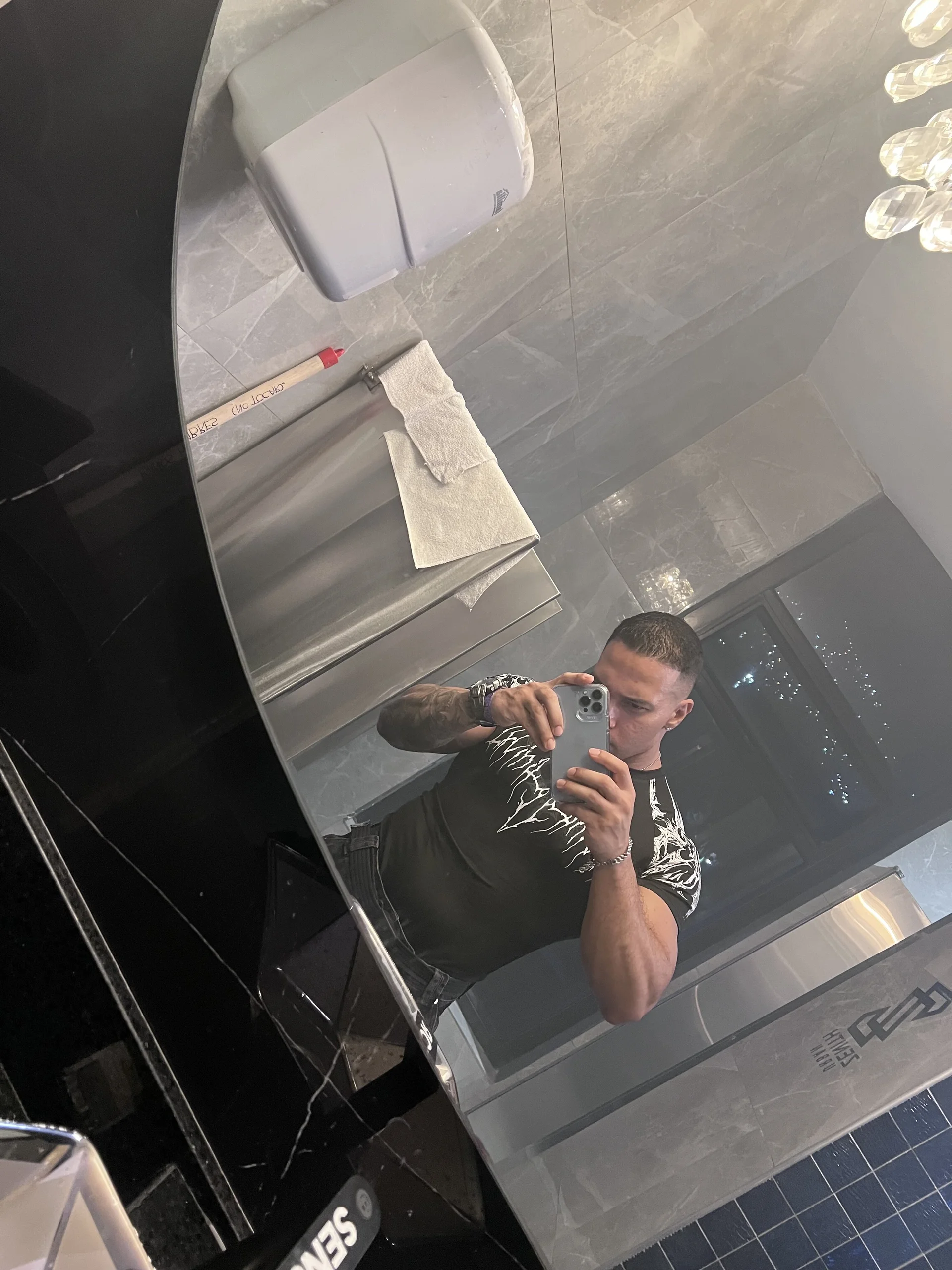 XXX Porn Photo of Nude FreszX 87