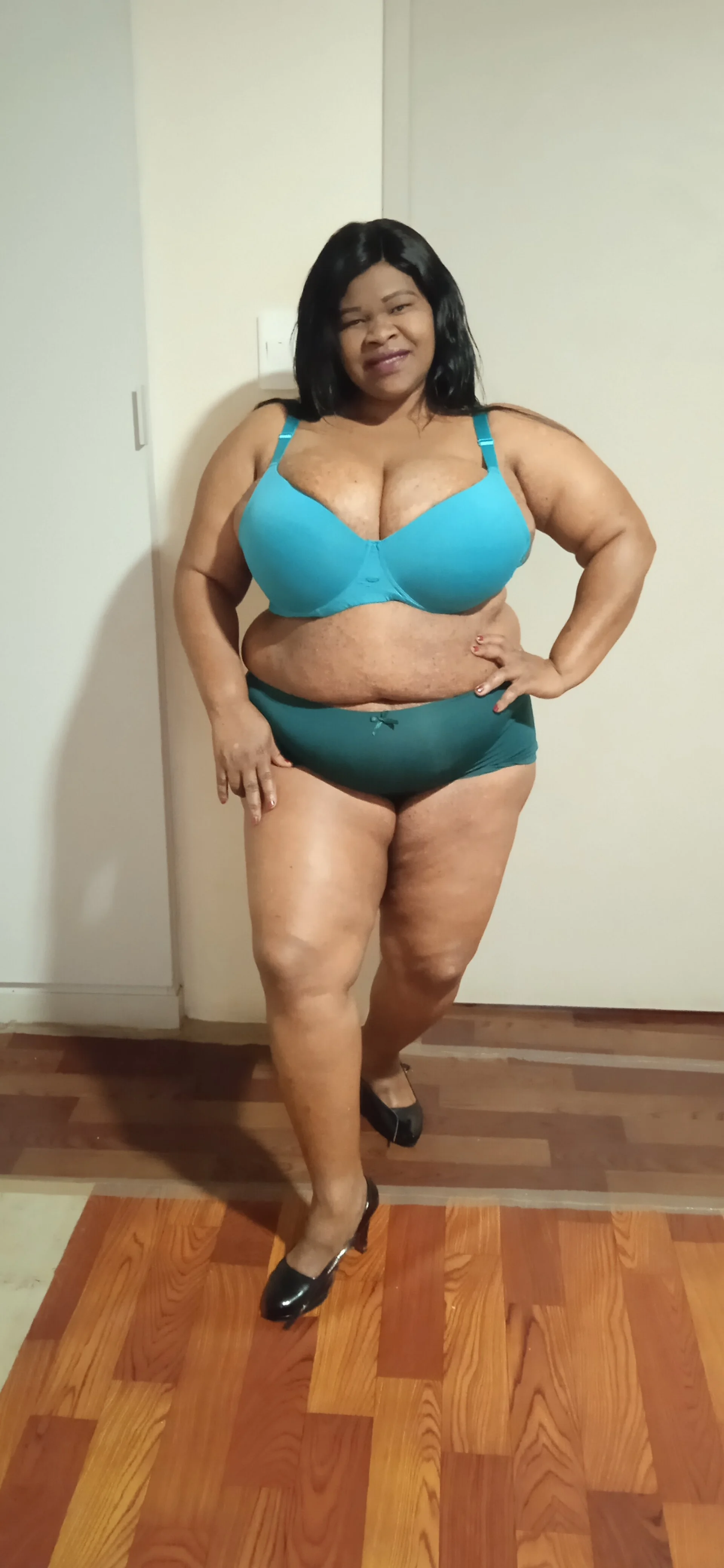 XXX Porn Photo of Nude sweetnoziexx 1