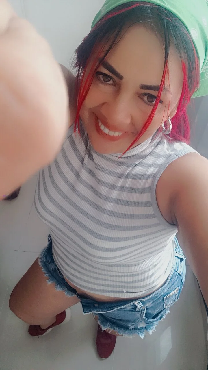 XXX Porn Photo of Nude Elianissquirt 24
