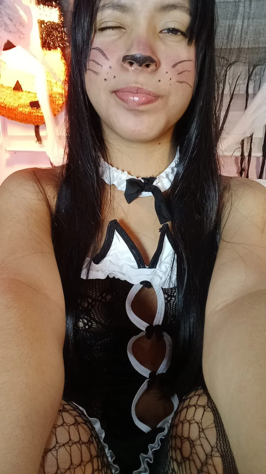 XXX Porn Photo of Nude emily_sweett24 32