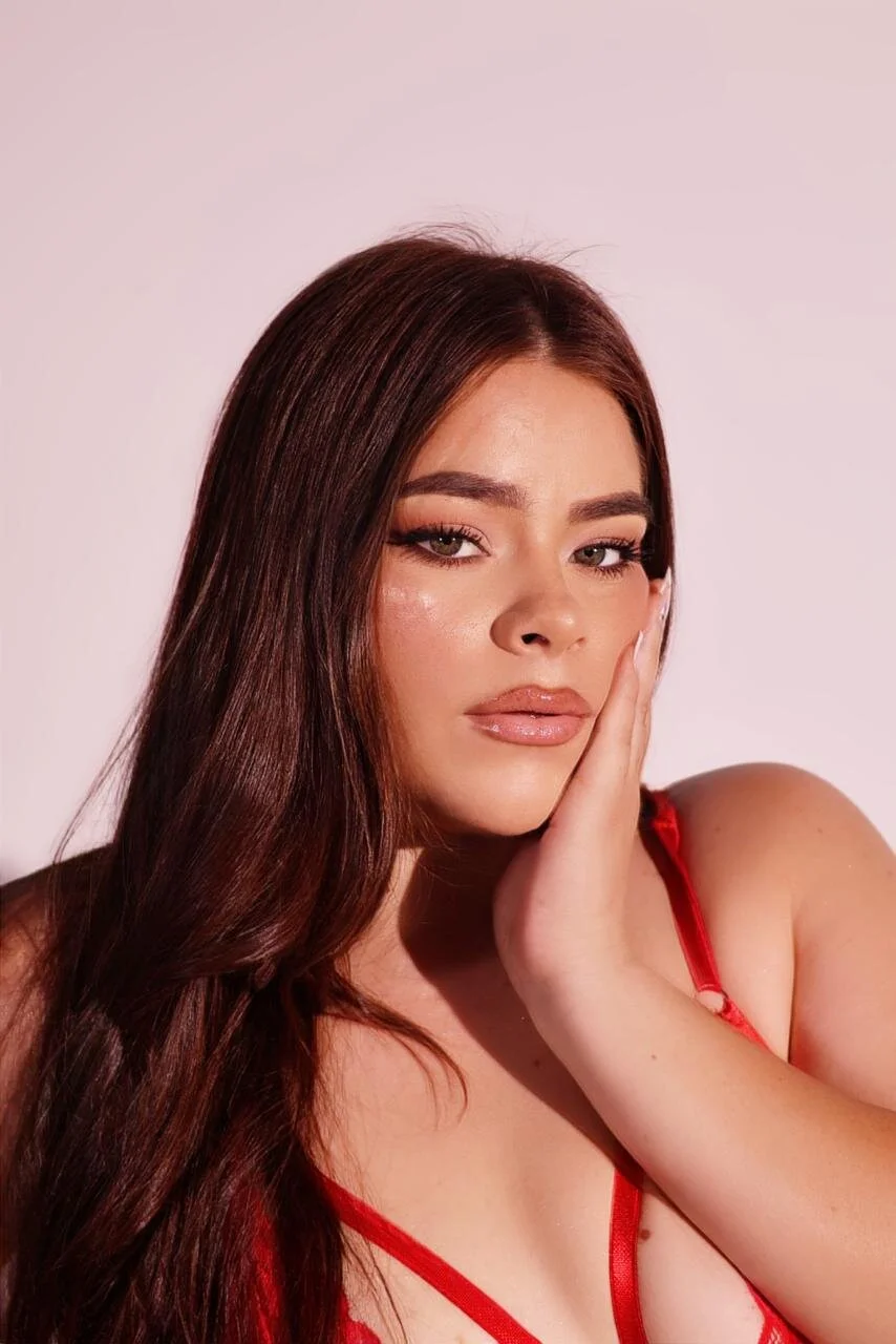 XXX Porn Photo of Nude Luna_velmont 12