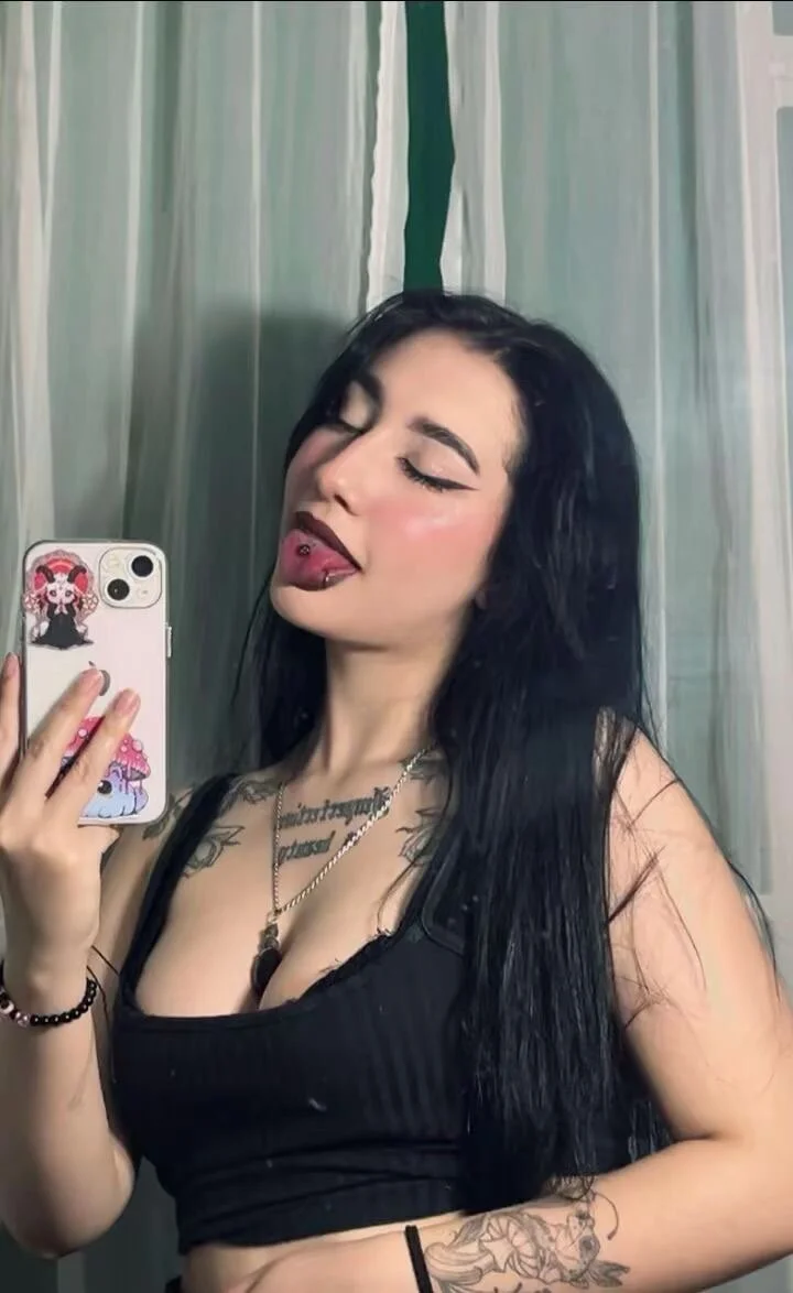 XXX Porn Photo of Nude Zeyra_pink 4