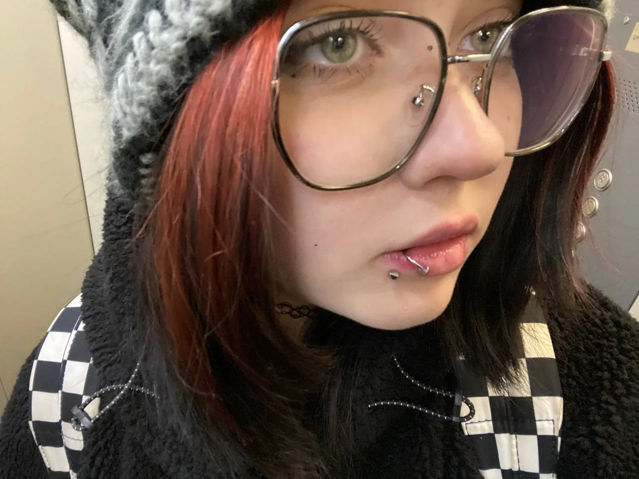 XXX Porn Photo of Nude Kira_G0ld 20