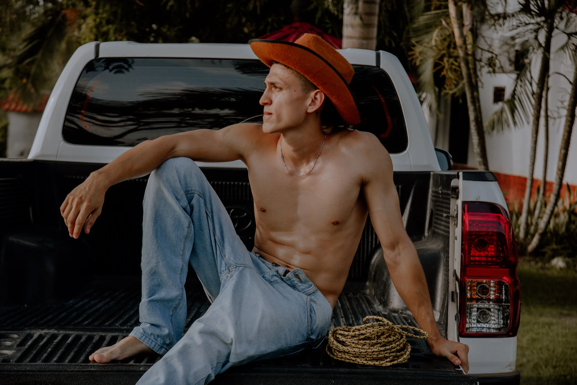 XXX Porn Photo of Nude rick_grimes25 16