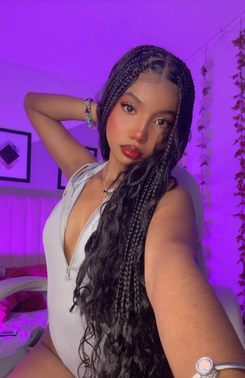 XXX Porn Photo of Nude Gigi_Strawberry 15