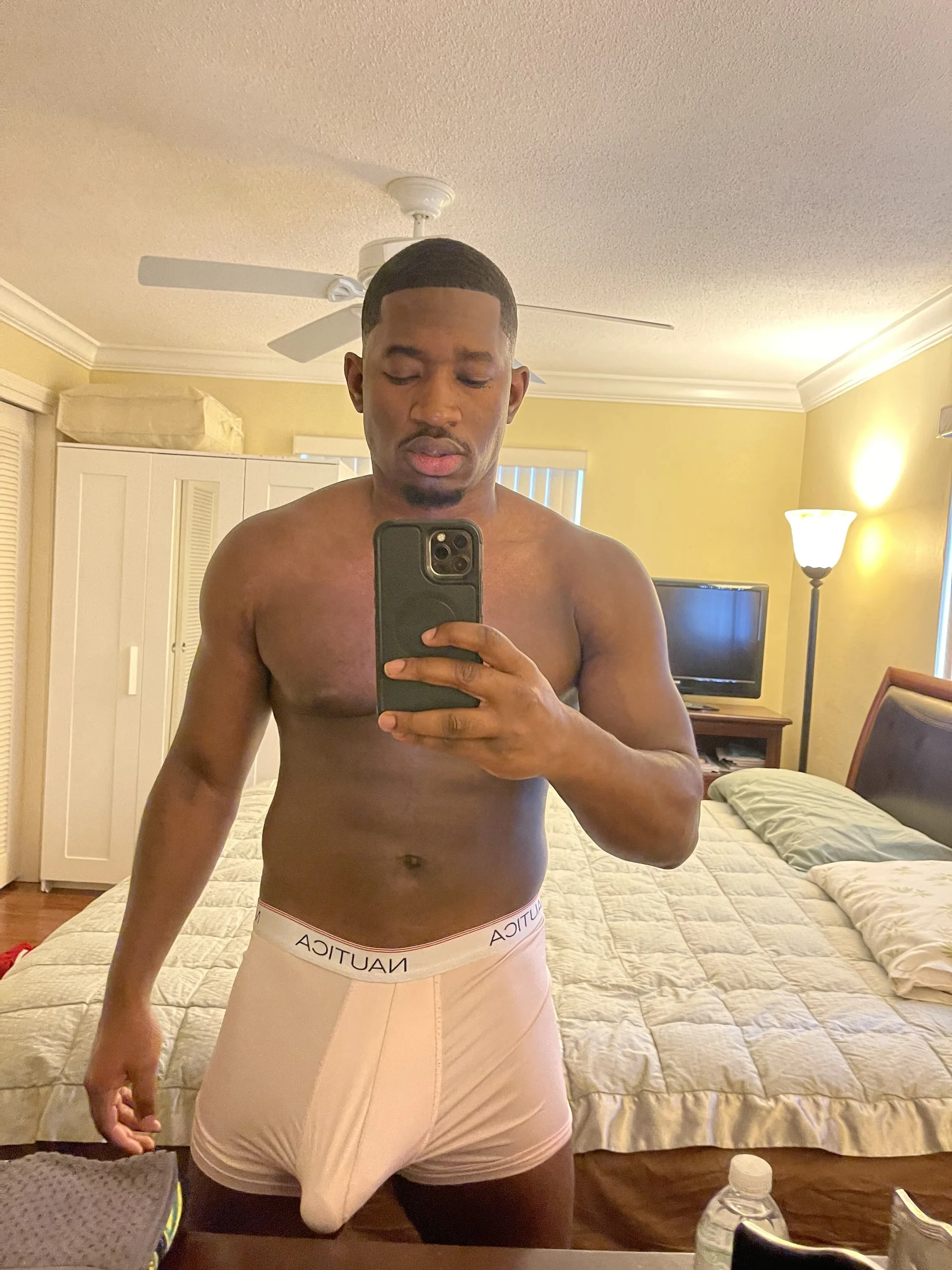 XXX Porn Photo of Nude BigDawgStatusBalHarbour 1
