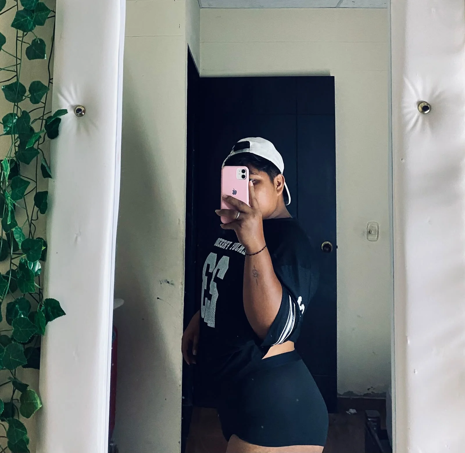 XXX Porn Photo of Nude rabbitplayboy19 21