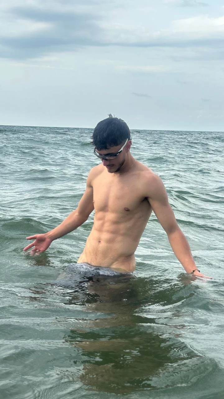 XXX Porn Photo of Nude LIAM_COLT 3