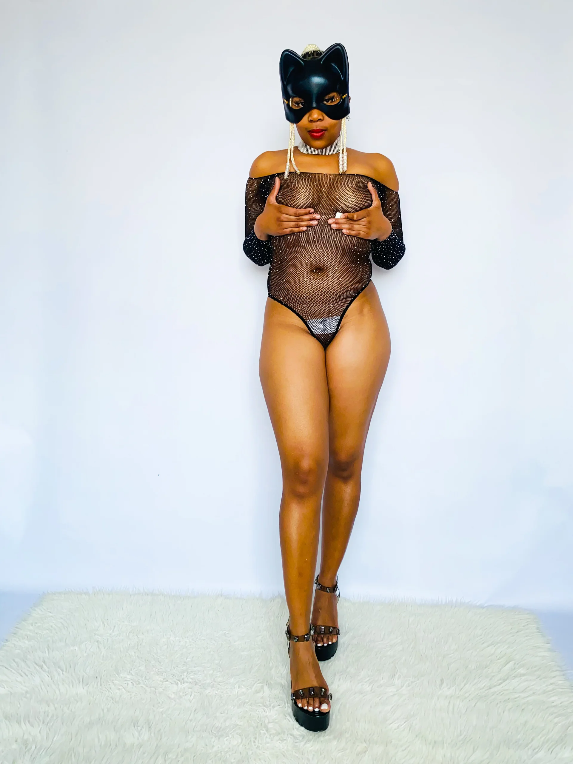 XXX Porn Photo of Nude Bluediamond2 1
