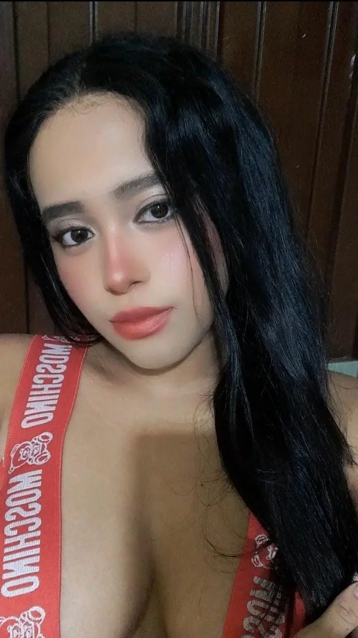 XXX Porn Photo of Nude Erika_Carolina_ 1