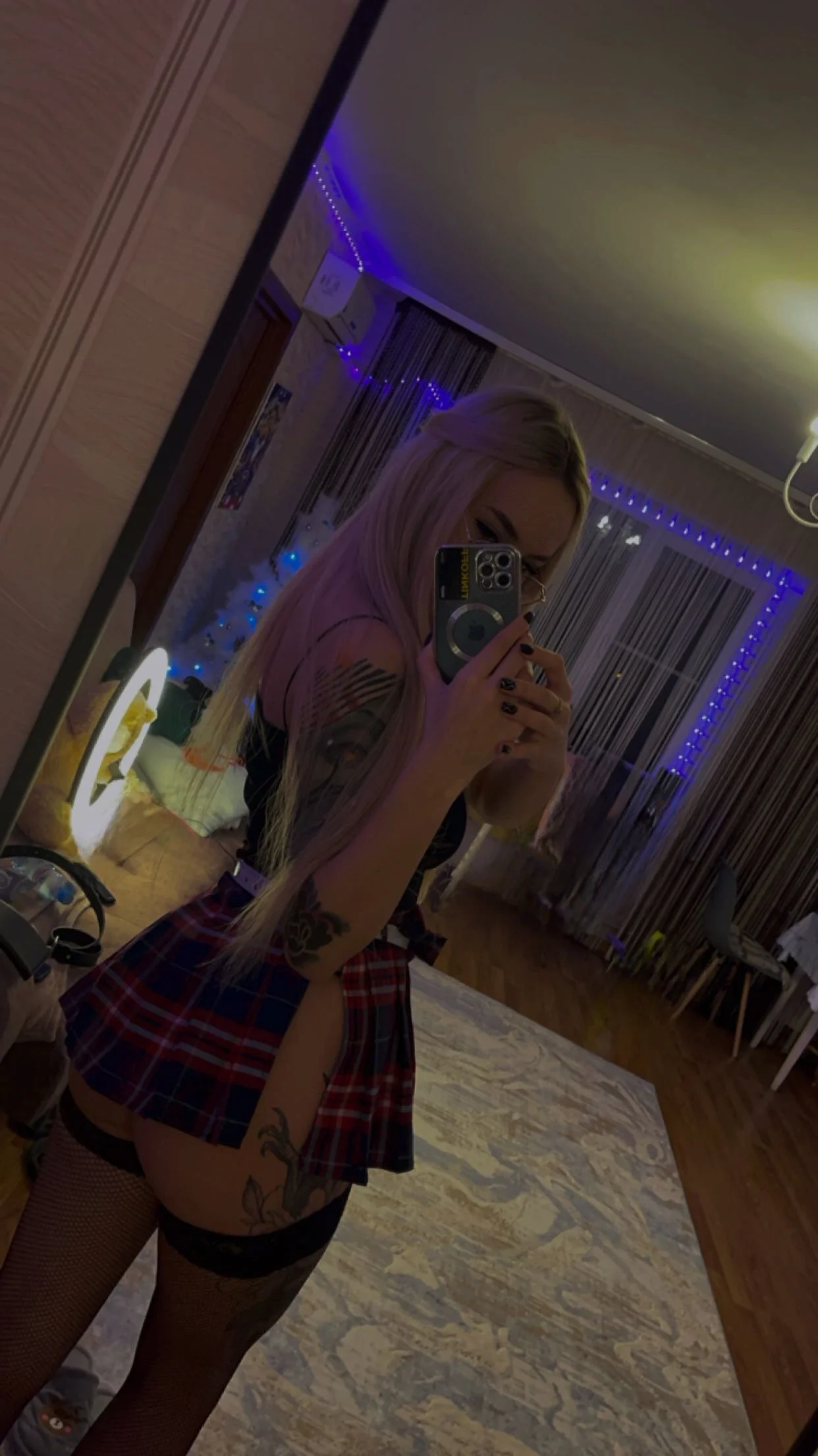 XXX Porn Photo of Nude Sinful_Alex 22