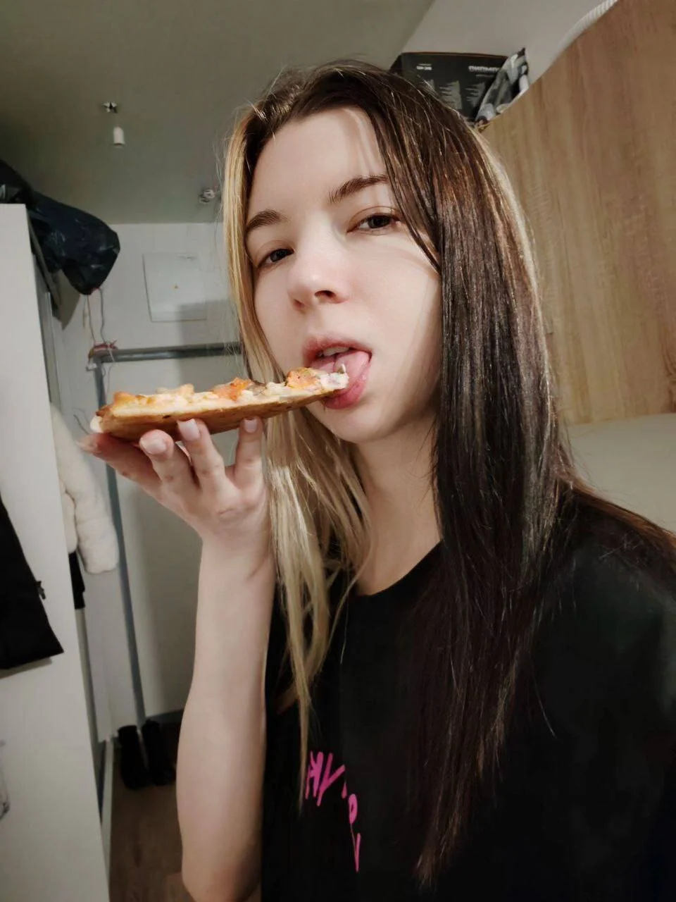 XXX Porn Photo of Nude Emmie_shy 2