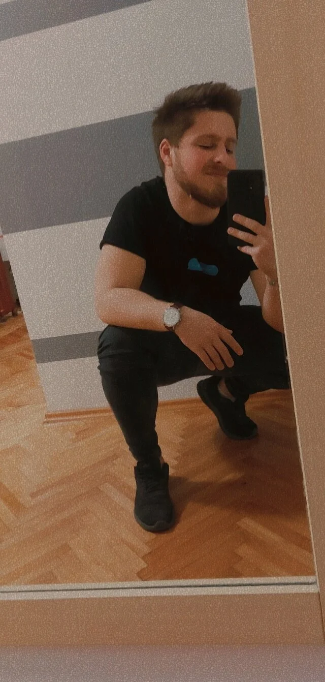 XXX Porn Photo of Nude berisha_bezo 1