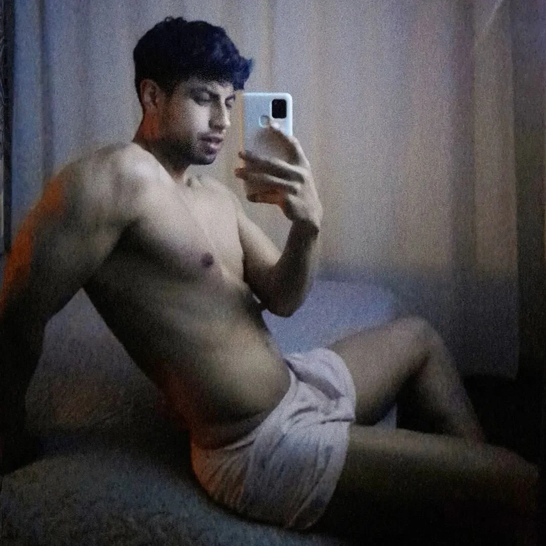XXX Porn Photo of Nude bradley_muscle 5