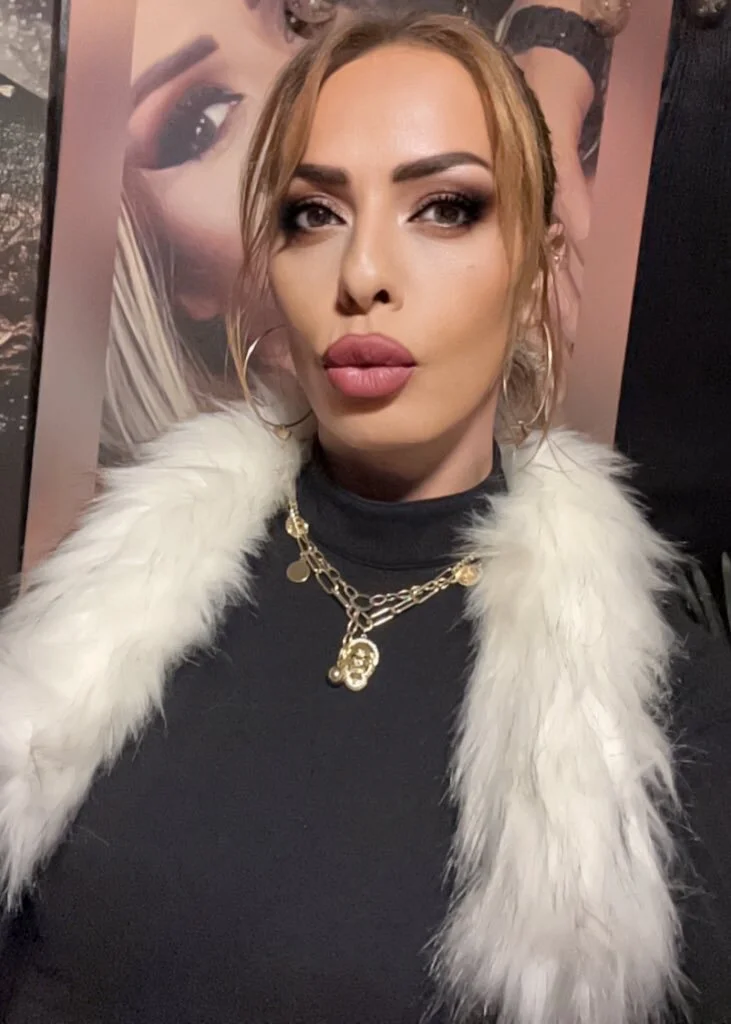 XXX Porn Photo of Nude DominatrixEve 30